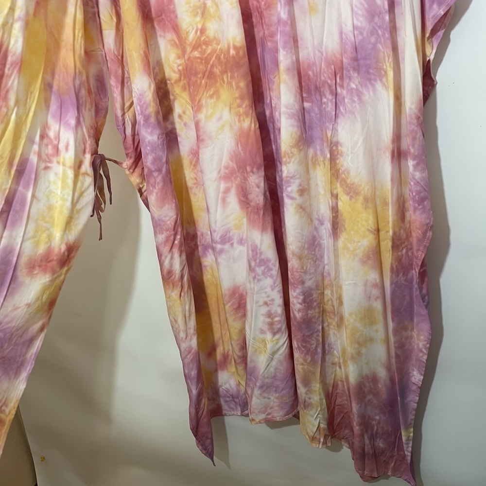 Torrid one size PINK TIE DYE LONGLINE RUANA - Picture 9 of 10